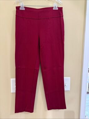 Women's Maroon Ponte Kick Crop Pants
